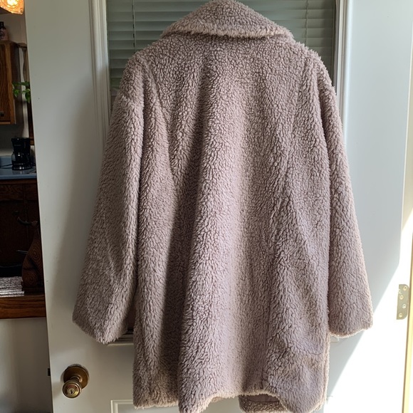 American Eagle Sherpa Coat - Picture 4 of 8